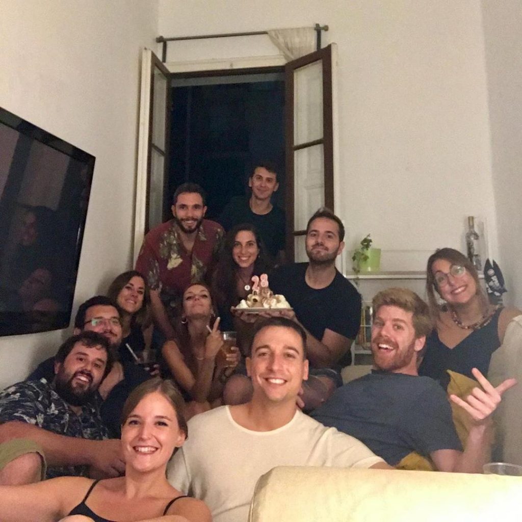 Comer un helado de 20 bolas