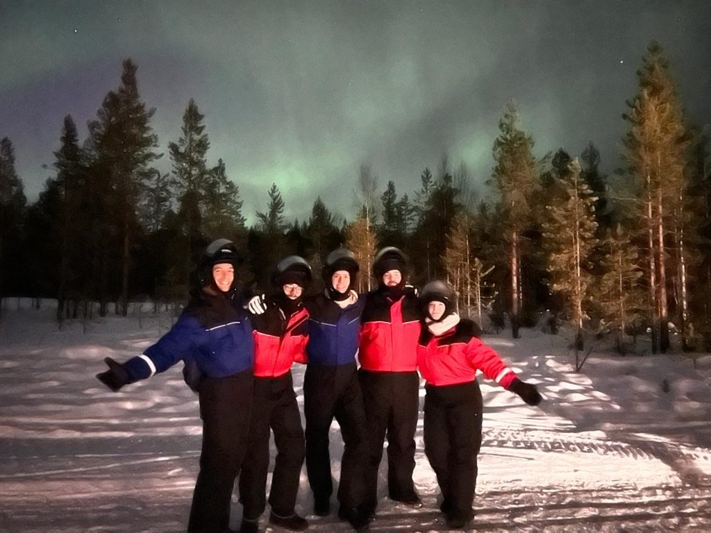 Travesía en moto de nieve